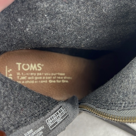 TOMS, gray suede wedges - Picture 6 of 10